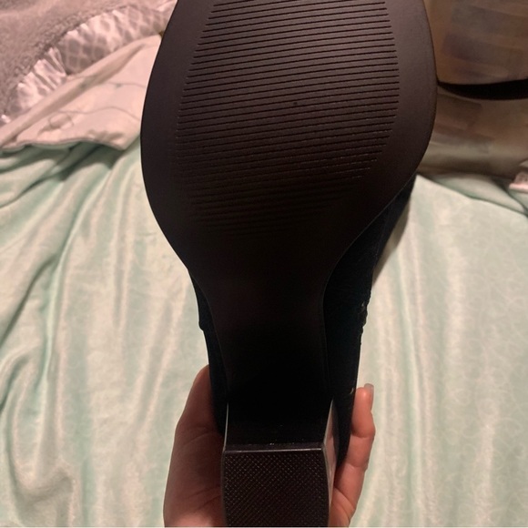 Knee high  shoedazzle heeled boots - Picture 2 of 5